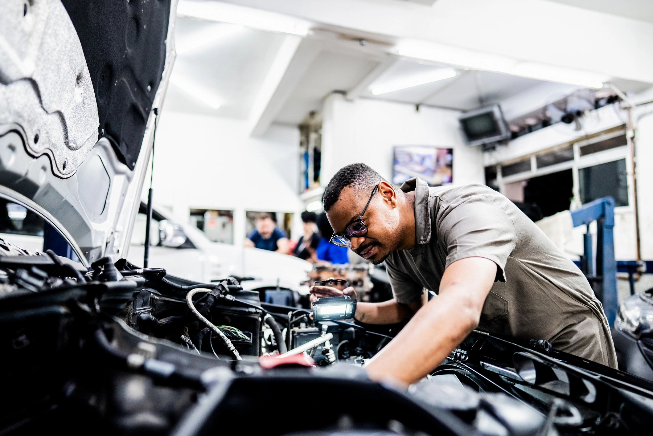 Mechanic working in an auto repair shop